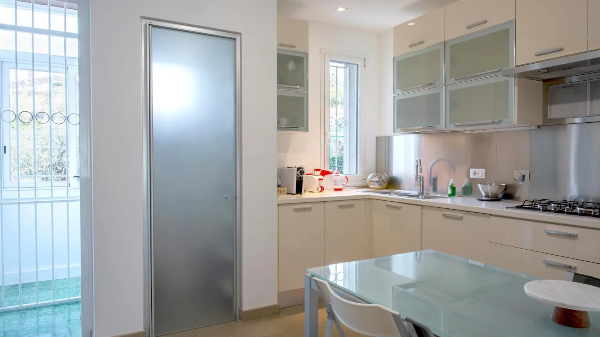 Mamariviera Home Holidays Sanremo - Casa Vista Mare Con Piscina